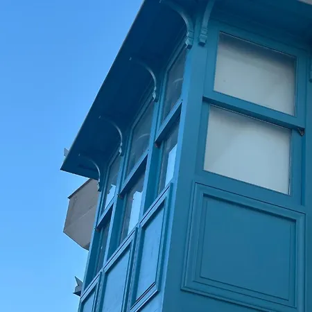 Apartment 1943 Karantina Adası